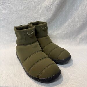 REI Campwell Insulated Slippers - Olive Green NWOT